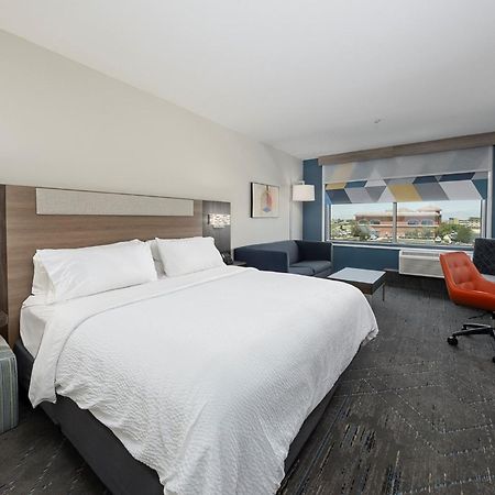 Holiday Inn Express & Suites Ridgecrest - China Lake By Ihg Exterior foto