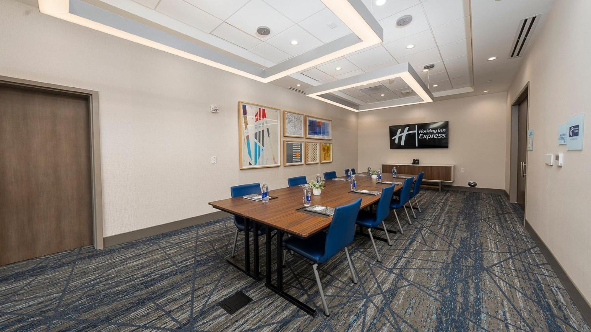 Holiday Inn Express & Suites Ridgecrest - China Lake By Ihg Exterior foto