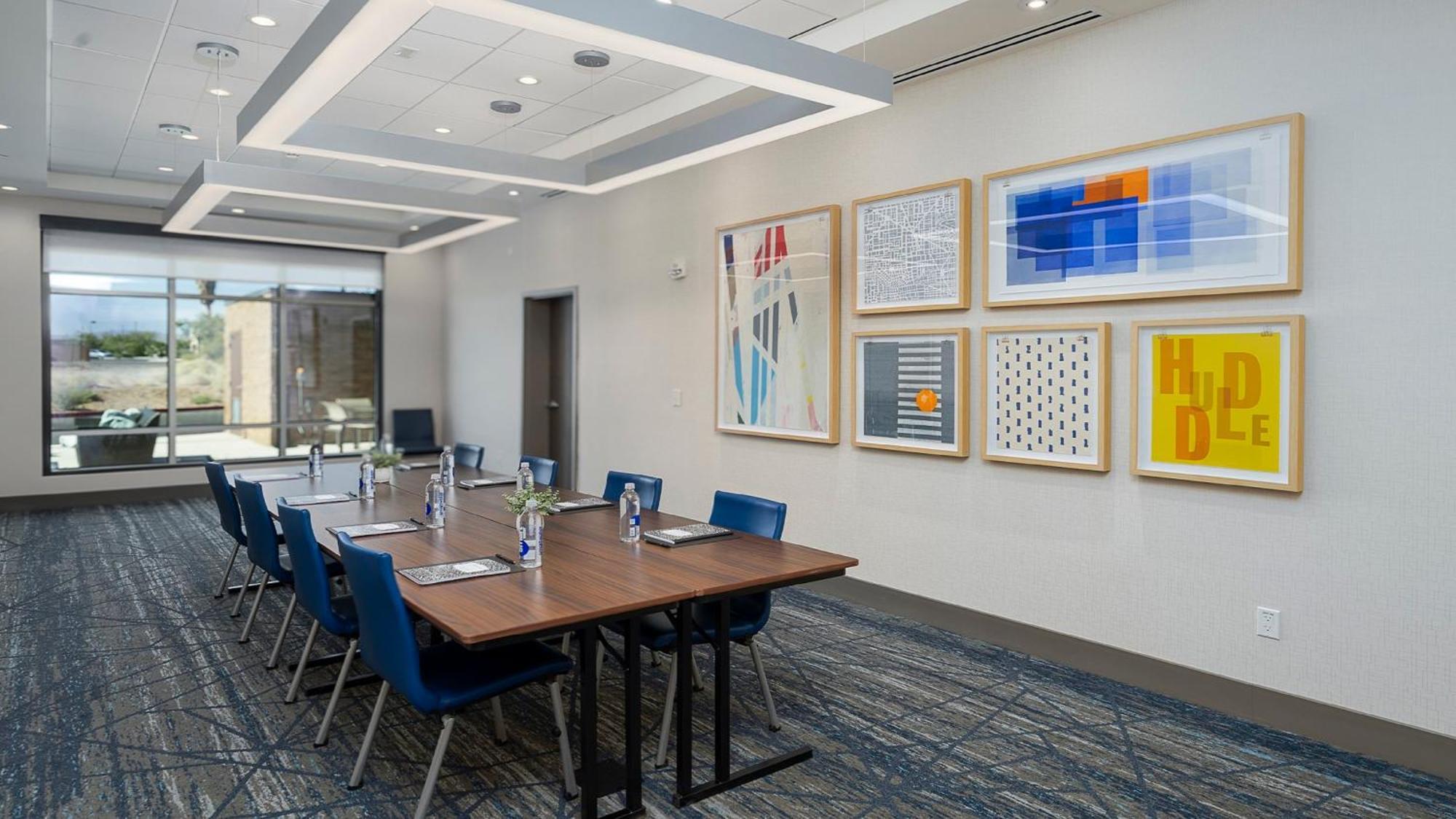 Holiday Inn Express & Suites Ridgecrest - China Lake By Ihg Exterior foto